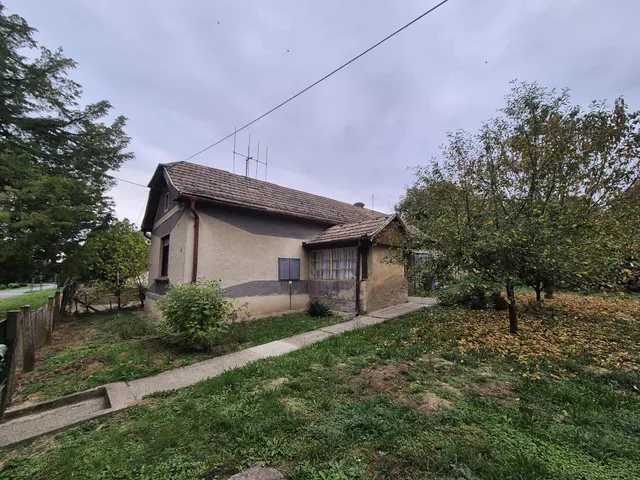 Eladó ház Mozsgó 75 nm