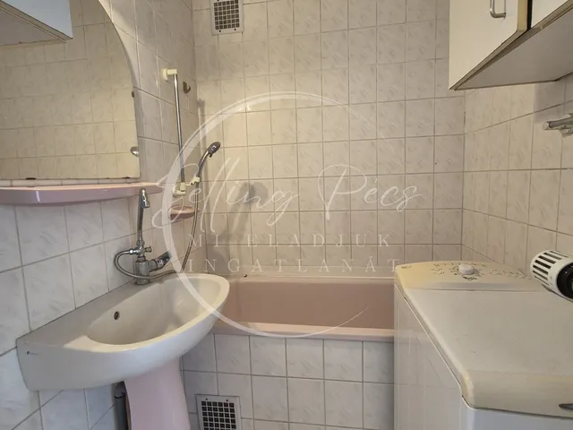 Kiadó lakás Pécs, Egyetemváros, Szigeti út 47 nm