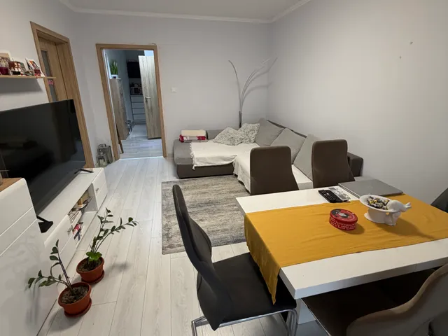 Eladó lakás Pécs, Kertváros, Nagy Imre út 59 nm