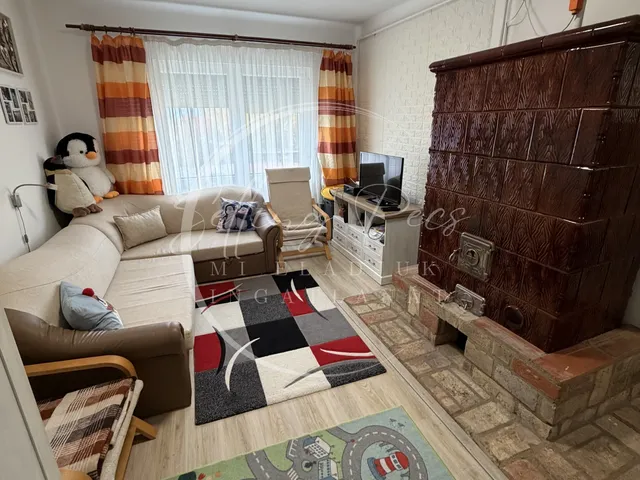 Eladó lakás Szentlőrinc, Bányász utca 61 nm