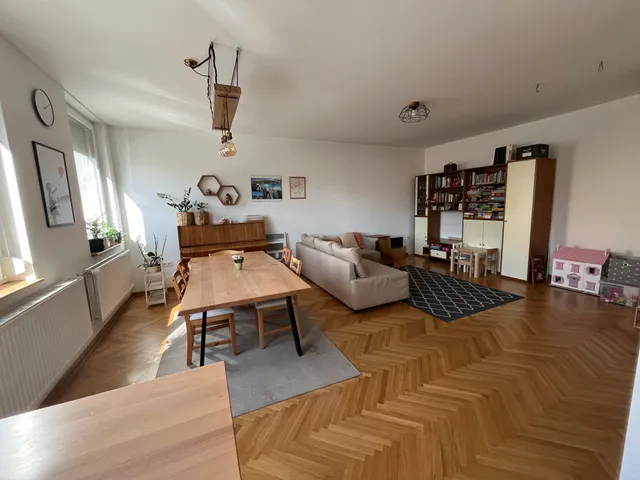 Eladó lakás Pécs, Mecsekoldal 91 nm