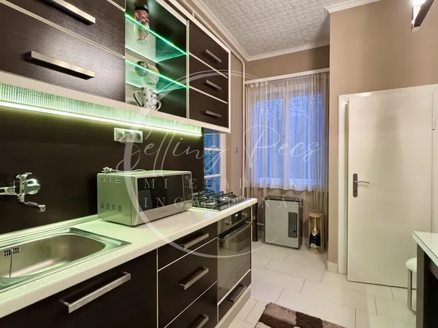 Eladó lakás Pécs, Belváros, Madách Imre utca 40 nm