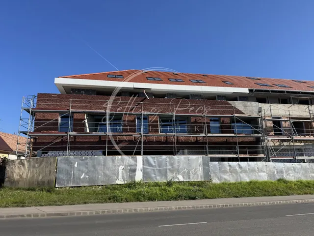 Eladó lakás Pécs, Egyetemváros 71 nm