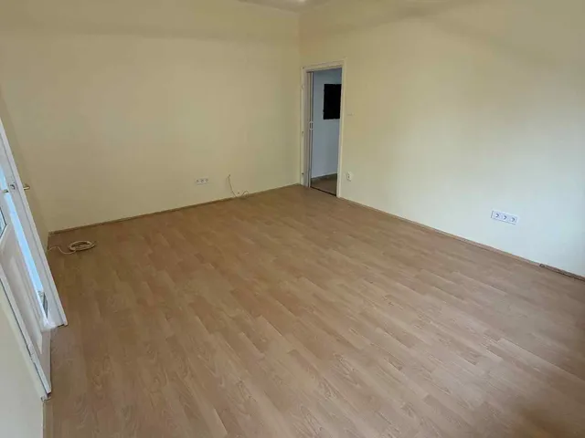 Kiadó lakás Pécs, Budai városrész, Endre utca 49 nm