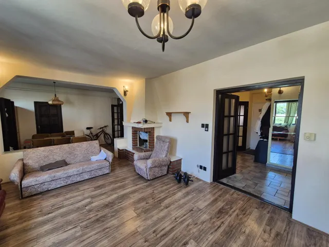 Eladó lakás Pécs, Egyetemváros 118 nm