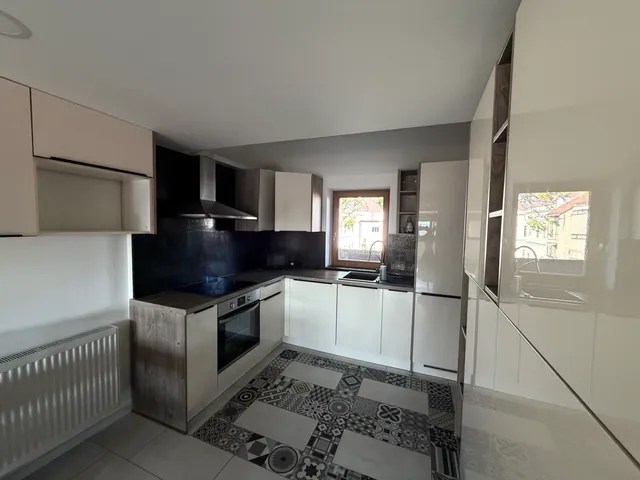 Eladó lakás Pécs, Belváros 114 nm