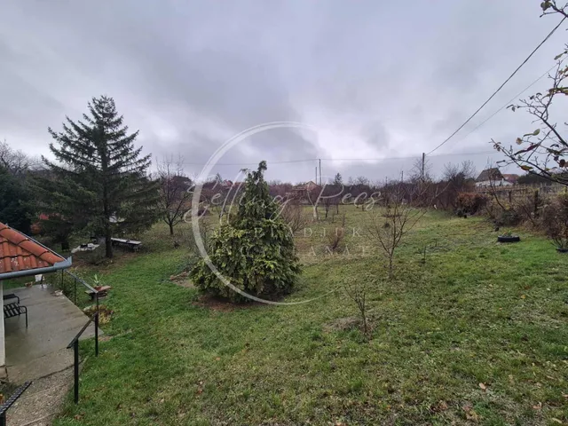 Eladó ház Pécs, Szabolcsfalu, Szüret utca 50 nm