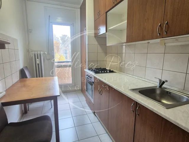 Kiadó lakás Pécs, Egyetemváros 54 nm