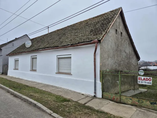 Eladó ház Vajszló 90 nm