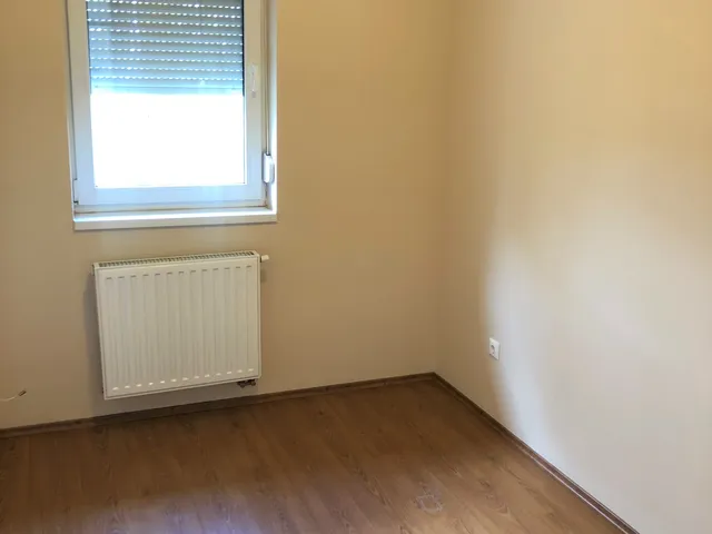 Kiadó lakás Pécs, Kertváros 51 nm