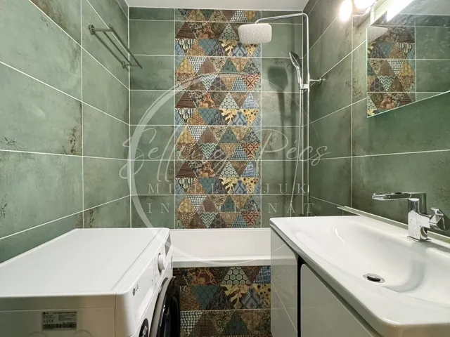 Eladó lakás Komló, Körtvélyes, Cserma utca 59 nm