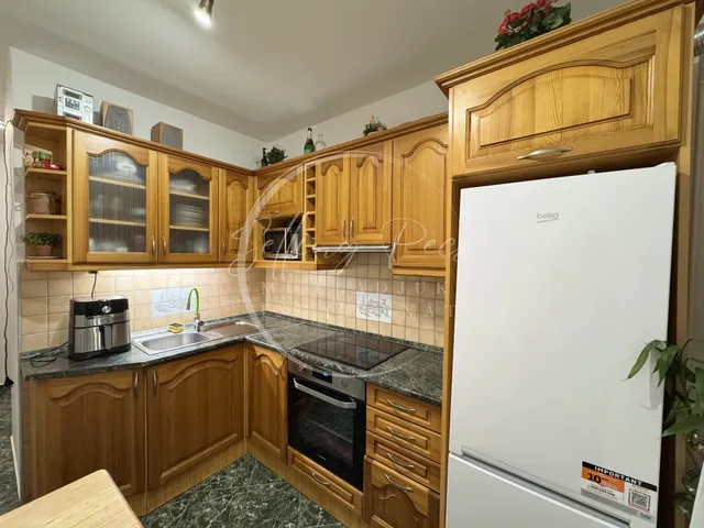 Eladó lakás Komló, Körtvélyes, Cserma utca 59 nm