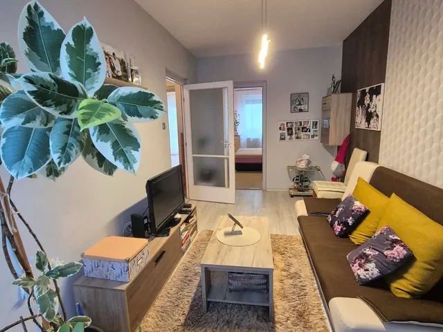 Eladó lakás Pécs, Kertváros 64 nm