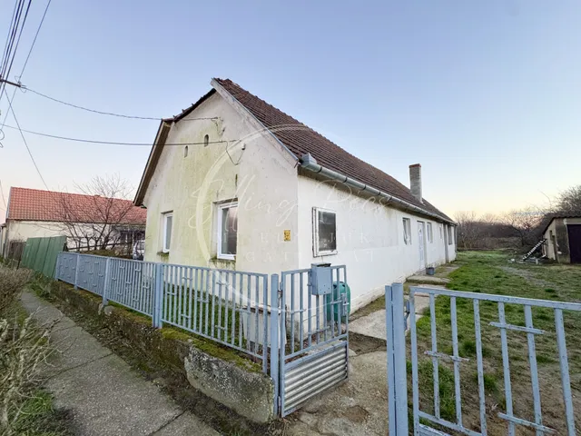 Eladó ház Kacsóta 62 nm