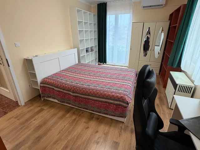 Eladó lakás Pécs, Uránváros 58 nm