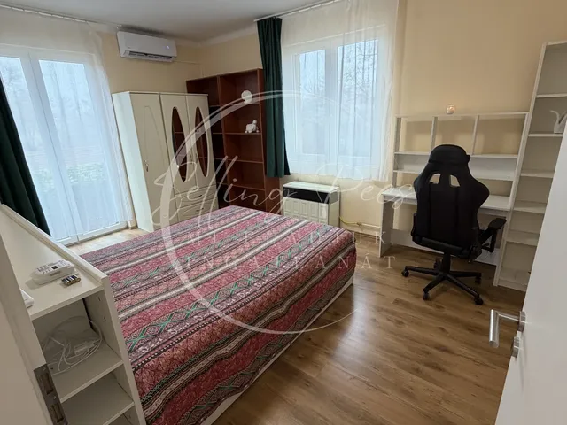 Eladó lakás Pécs, Uránváros, Esztergár Lajos utca 58 nm