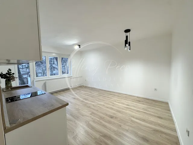 Eladó lakás Pécs, Egyetemváros, Athinay utca 53 nm