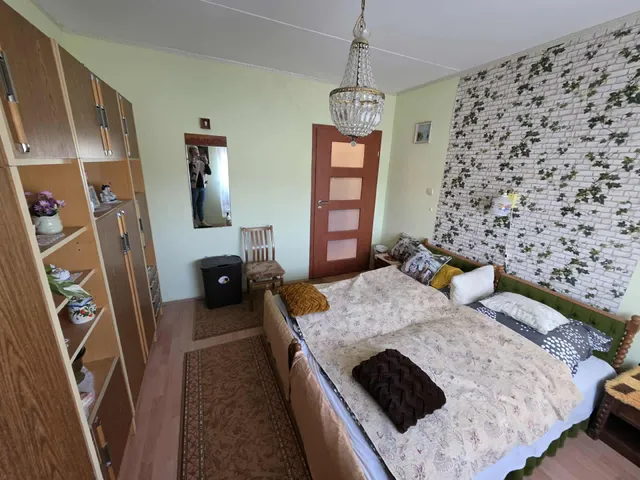 Eladó lakás Pécs, Kertváros, Illyés Gyula utca 50 nm