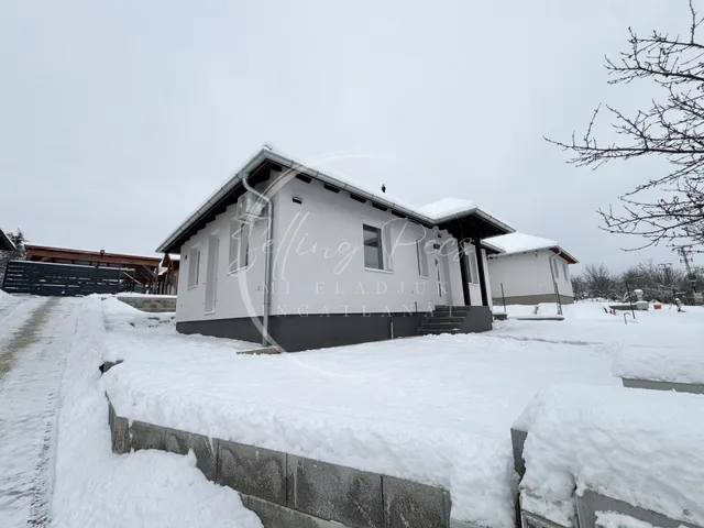 Eladó ház Kozármisleny 70 nm