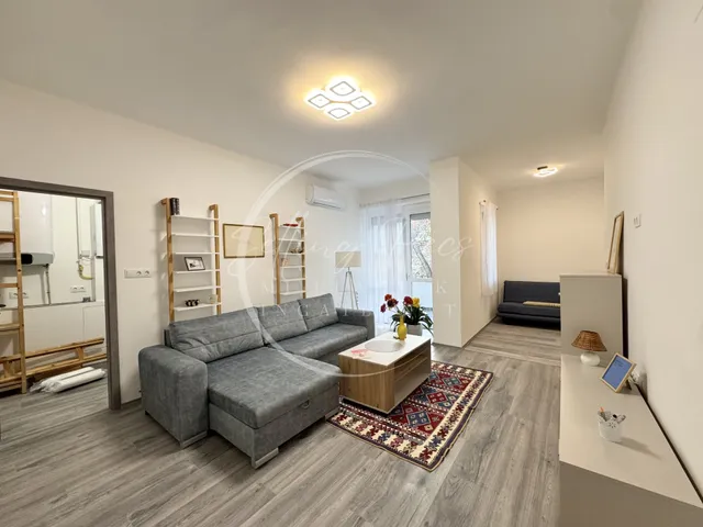 Kiadó lakás Pécs, Belváros, József utca 102 nm