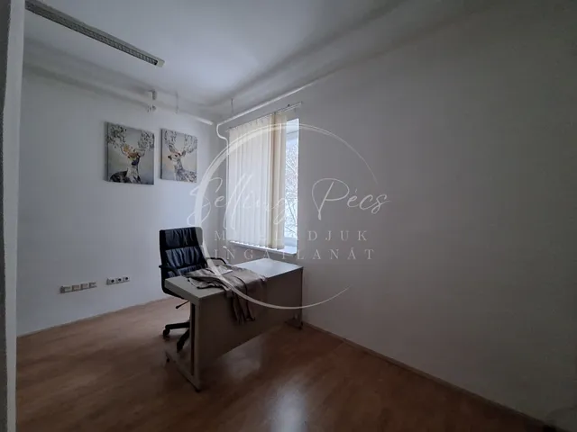 Kiadó lakás Komló, Kossuth Lajos 15 nm