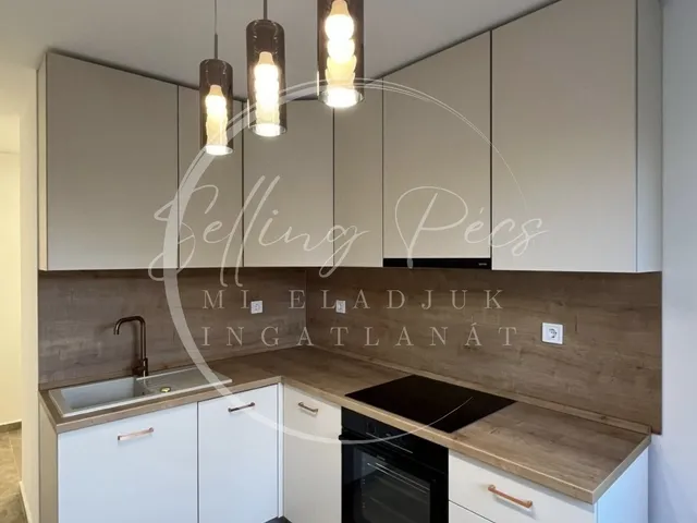 Eladó lakás Pécs, Uránváros 66 nm