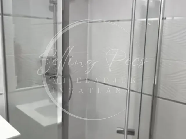 Eladó lakás Pécs, Uránváros, Esztergár Lajos utca 66 nm