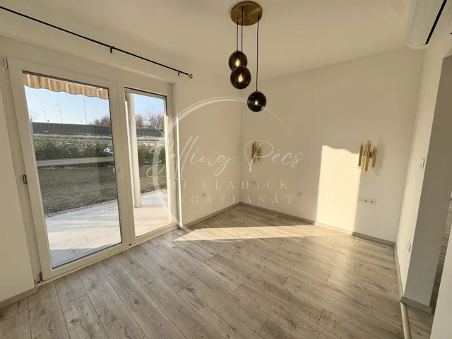 Eladó lakás Pécs, Postavölgy 92 nm