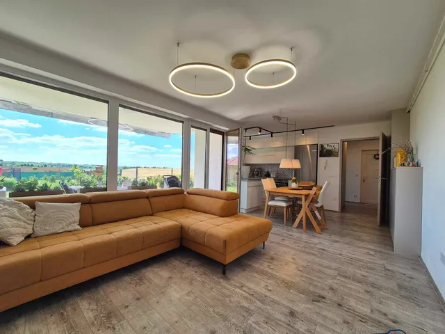 Eladó lakás Kozármisleny 84 nm