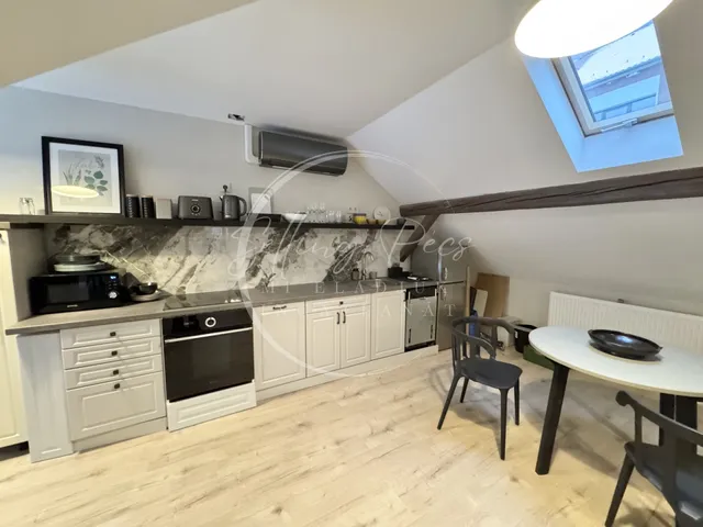 Kiadó lakás Pécs, Tettye 100 nm