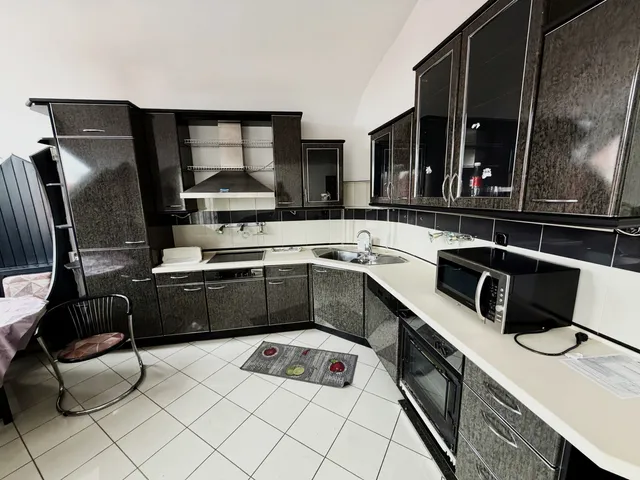 Eladó lakás Pécs, Belváros 118 nm