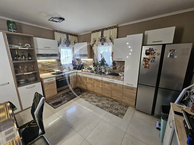 Eladó ház Pécs 185 nm