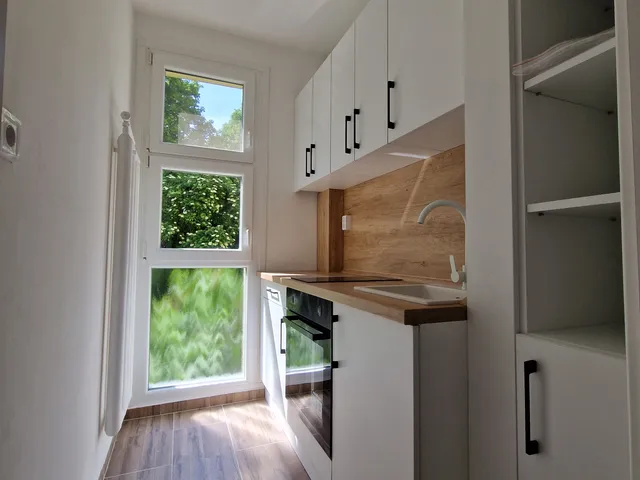 Kiadó lakás Pécs, Kertváros, Anikó utca 39 nm