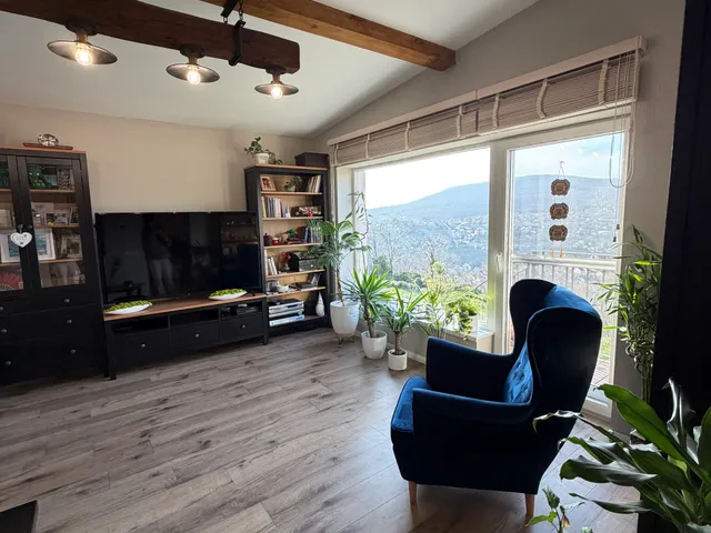 Eladó ház Pécs, Makár, Makár-tető dűlő 100 nm