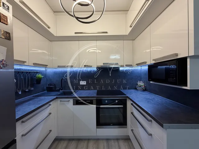 Eladó lakás Pécs, Patacs, Pellérdi út 55 nm