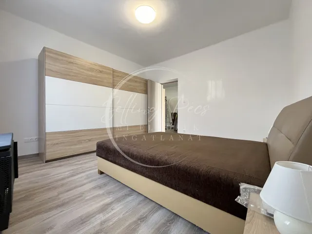 Kiadó ház Pécs, Kertváros 90 nm