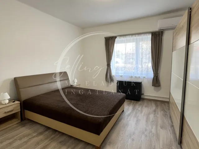 Kiadó ház Pécs, Kertváros 90 nm