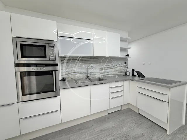 Eladó lakás Komló, Kökönyös, Bányász utca 64 nm