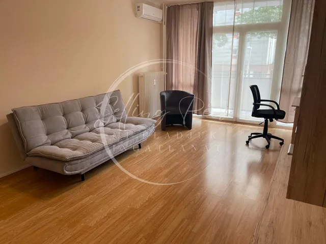 Kiadó lakás Pécs, Egyetemváros, Váci Mihály utca 54 nm