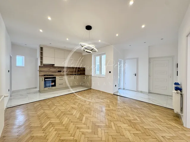 Eladó lakás Pécs, Belváros, Perczel 125 nm