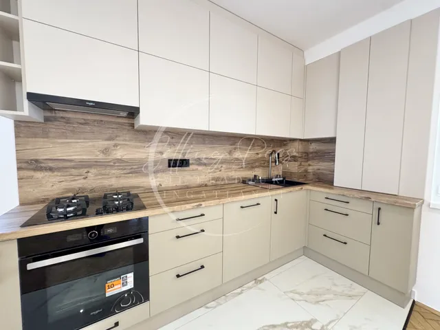 Eladó lakás Pécs, Belváros, Perczel 125 nm