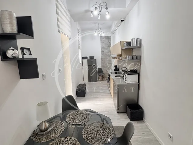 Eladó lakás Pécs, Belváros 95 nm