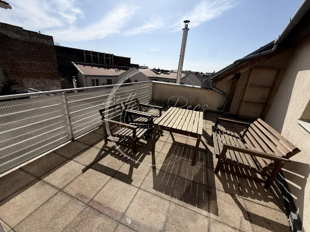 Eladó lakás Pécs, Belváros, Könyök utca 78 nm