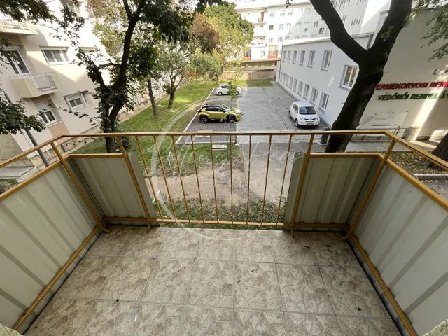 Kiadó lakás Pécs, Uránváros, Kőrösi Csoma Sándor utca 60 nm