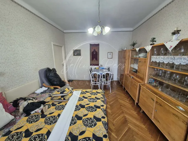 Eladó lakás Pécs, Uránváros 49 nm