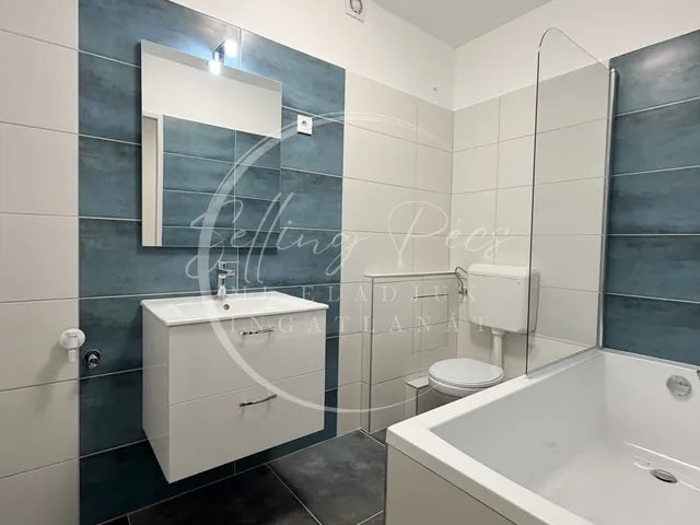 Eladó lakás Pécs, Kertváros 61 nm