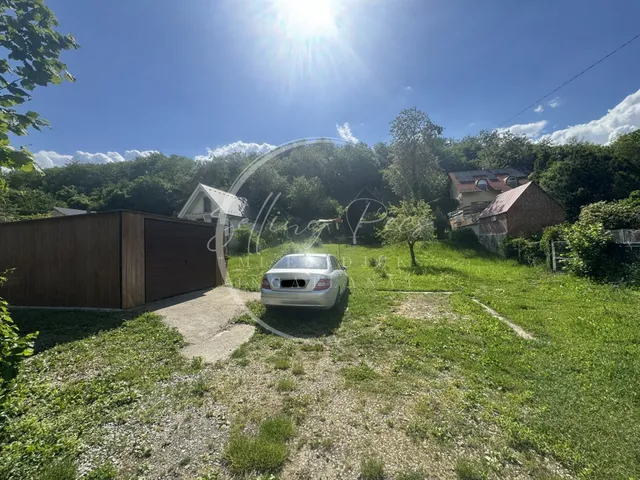 Eladó telek Pécs, Postavölgy 759 nm