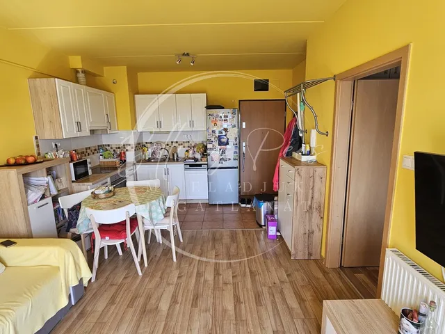 Eladó lakás Pécs, Kertváros, Fellbach utca 38 nm