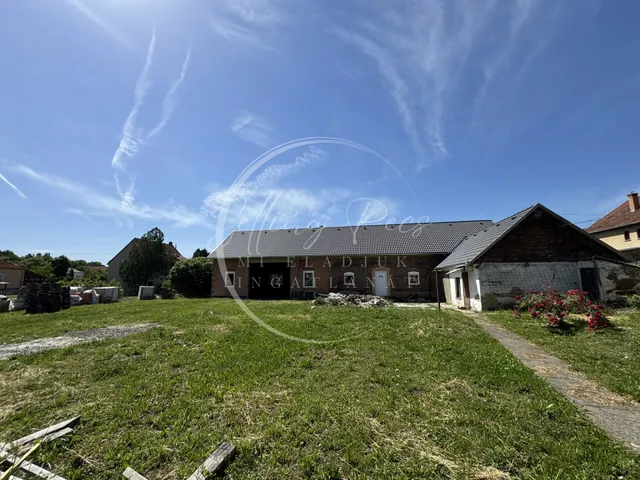 Eladó ház Pécs, Vasas, Mázsaház utca 90 nm