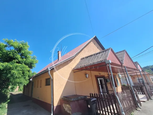 Eladó kereskedelmi és ipari ingatlan Magyaregregy 140 nm